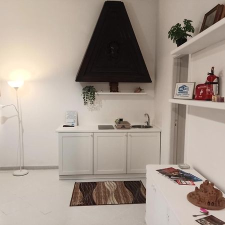 דירות פוזולי Valerio'S Flat מראה חיצוני תמונה