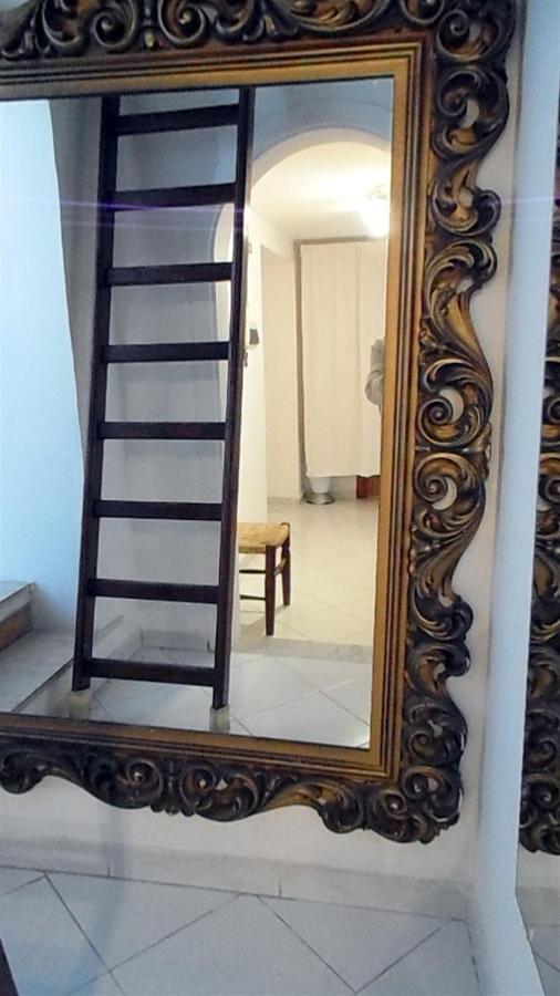 דירות פוזולי Valerio'S Flat מראה חיצוני תמונה